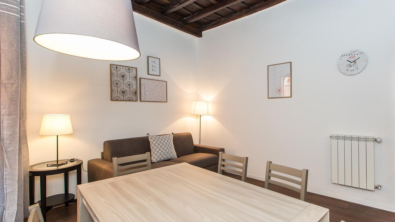 Rental In Rome Pelliccia Extérieur photo